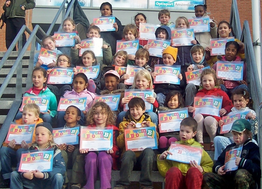 Afzwemmen B 2e groep 2 april 2006.jpg